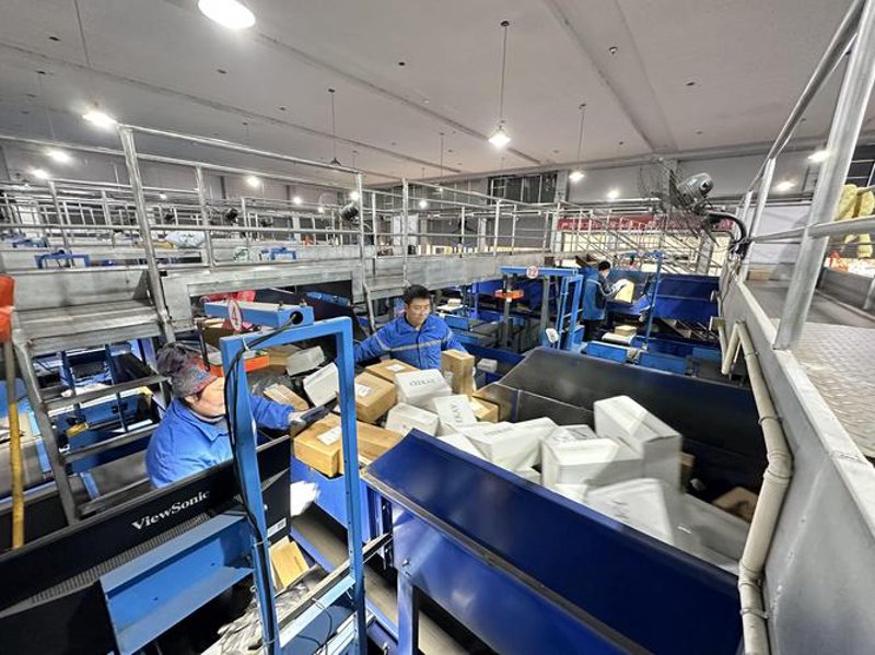 白沟新城百货批发：电商时代下的市场变革